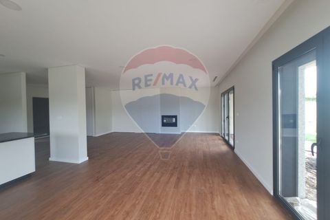 Villa i Arcos de Valdevez, Viana do Castelo, Arcos de Valdevez - € 385.000 | Ref: 1040-83 - foto 8