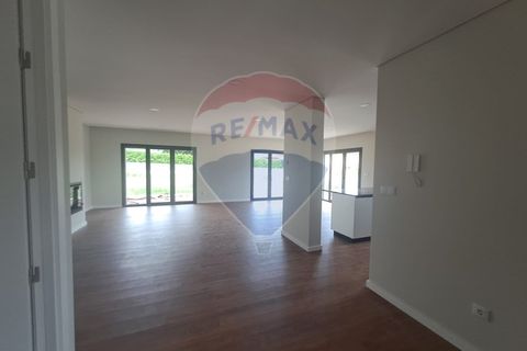 Villa i Arcos de Valdevez, Viana do Castelo, Arcos de Valdevez - € 385.000 | Ref: 1040-83 - foto 11