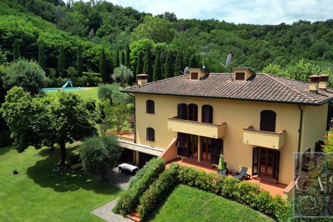 Villa i Lucca, Lucca, Lucca - € 940.000 | Ref: v5816lr-x - foto 3