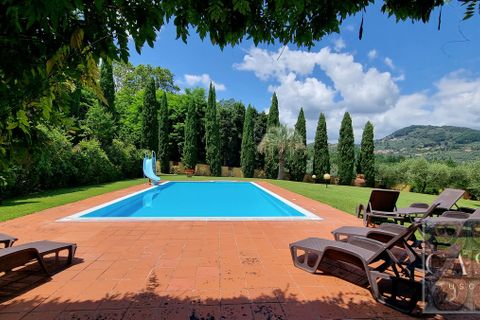 Villa i Lucca, Lucca, Lucca - € 940.000 | Ref: v5816lr-x - foto 6