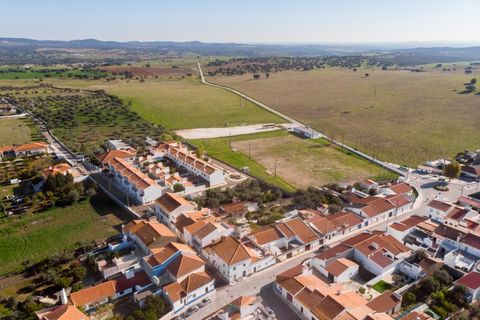 Byhus i Vila Vicosa, Evora, Vila Vicosa - € 59.000 | Ref: ALT002/011/2023 - foto 1
