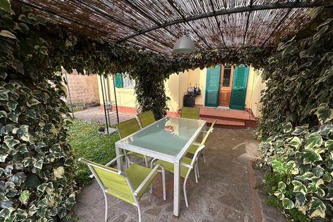Villa a Carrara, Massa and Carrara, Carrara - € 330.000 | Ref: 107505 - foto 12