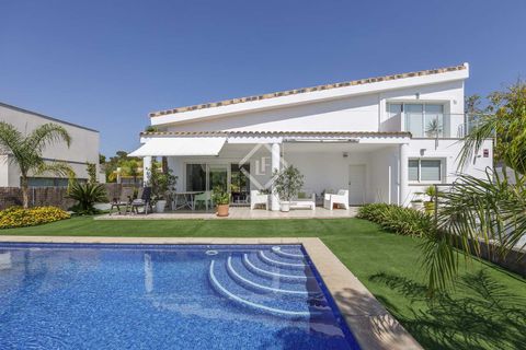 Villa i Betera, Valencia, Betera - € 849.000 | Ref: VAL43826 - foto 42