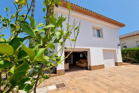 Villa a Denia, Alicante, Denia - € 2.300.000 | Ref: ID-33450 - foto 24