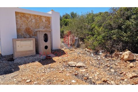 Helårsgrund i Estombar, Faro, Estombar - € 75.000 | Ref: 228/2023 - foto 6