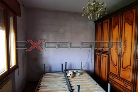 Villa i Cavarzere, Venice, Cavarzere - € 60.000 | Ref: CA5102V-L - foto 3