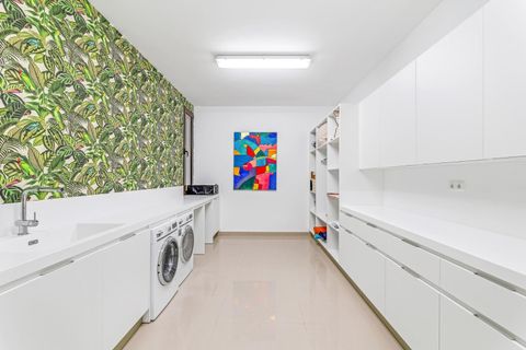 Villa i Marbella, Malaga, Marbella - € 3.750.000 | Ref: MA-MB-R160823S/7965 - foto 26