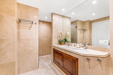 Villa i Marbella, Malaga, Marbella - € 3.750.000 | Ref: MA-MB-R160823S/7965 - foto 29