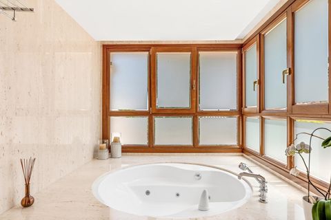 Villa i Marbella, Malaga, Marbella - € 3.750.000 | Ref: MA-MB-R160823S/7965 - foto 42