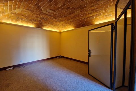 Erhvervsejendom i Lucca, Lucca, Lucca - € 105.000 | Ref: 6019 - foto 2