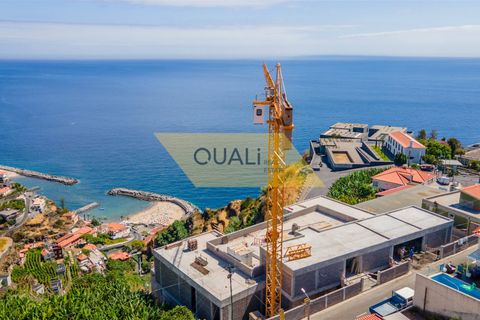 Villa i Calheta, Madeira, Calheta - € 4.100.000 | Ref: Q2236 - foto 4