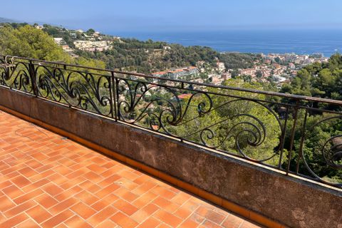 Villa i Roquebrune-Cap-Martin, Alpes-Maritimes, Roquebrune-Cap-Martin - € 2.200.000 | Ref: cal - foto 4