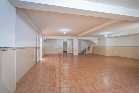 Villa i Corroios, Setubal, Corroios - € 850.000 | Ref: AA-6187 - foto 34