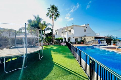 Villa i Nerja, Malaga, Nerja - € 975.000 | Ref: MLH562 - foto 12