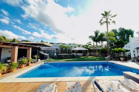 Villa i Nerja, Malaga, Nerja - € 975.000 | Ref: MLH562 - foto 19