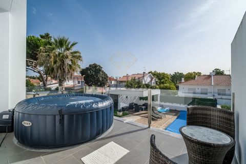 Villa i Corroios, Setubal, Corroios - € 885 000 | Ref: 8076 - foto 9