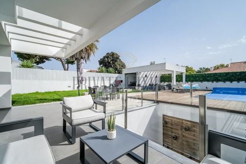 Villa i Corroios, Setubal, Corroios - € 885 000 | Ref: 8076 - foto 10