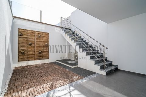 Villa i Corroios, Setubal, Corroios - € 885 000 | Ref: 8076 - foto 19