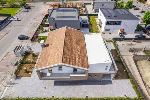 Villa i Saonara, Padua, Saonara - € 415.000 | Ref: VIL02 - foto 12