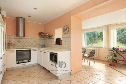 Villa i Dumenza, Varese, Dumenza - € 660.000 | Ref: 83034787 - foto 17
