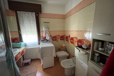 Villa a Suzzara, Mantua, Suzzara - € 250.000 | Ref: 2322 - foto 12