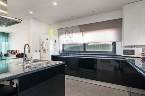 Villa i Odivelas, Lisbon, Odivelas - € 687.000 | Ref: ID 01003032-143 - foto 8