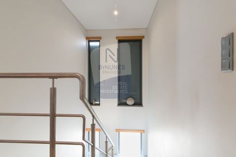Villa i Odivelas, Lisbon, Odivelas - € 687.000 | Ref: ID 01003032-143 - foto 12