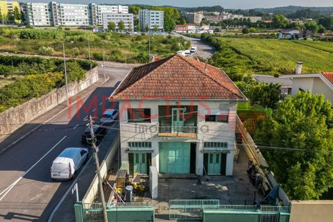 Villa i Maia, Porto, Maia - € 550.000 | Ref: TC1435 - foto 17