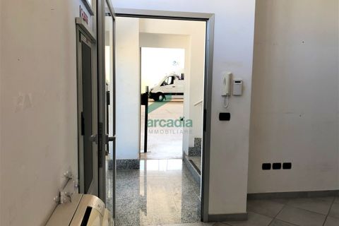 Erhvervsejendom i Modugno, Bari, Modugno - € 600.000 | Ref: 11738/2023 - foto 21