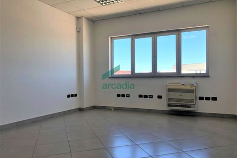 Erhvervsejendom i Modugno, Bari, Modugno - € 600.000 | Ref: 11738/2023 - foto 34