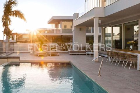 Villa a San Eugenio, Tenerife, San Eugenio - € 1.995.500 | Ref: W-02ONS4 - foto 37