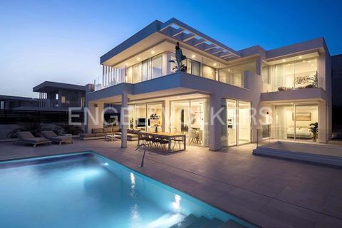 Villa a San Eugenio, Tenerife, San Eugenio - € 1.995.500 | Ref: W-02ONS4 - foto 43