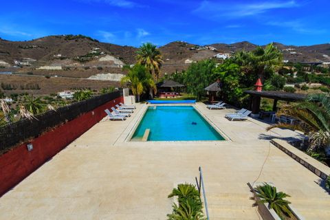 Landejendom i Almunecar, Granada, Almunecar - € 1.400.000 | Ref: 260317 - foto 24