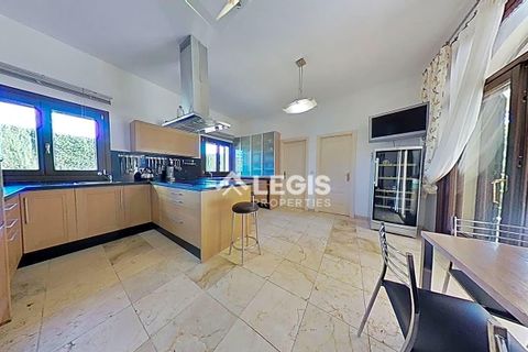 Villa i Sotogrande, Cadiz, Sotogrande - € 1.990.000 | Ref: QPE-73/10606 - foto 15