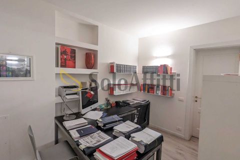L'establiment comercial a Modena, Modena, Modena - € 1.500/mes | Ref: 2221 - foto 6