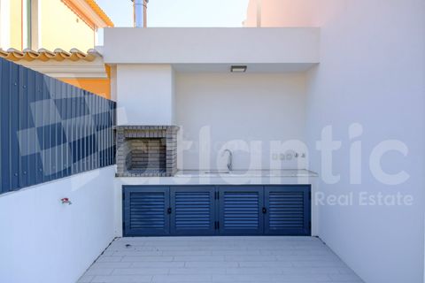 Villa i Almada, Setubal, Almada - € 1.000.000 | Ref: ATL2839 - foto 10