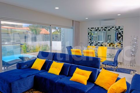 Villa i Almada, Setubal, Almada - € 1.000.000 | Ref: ATL2839 - foto 24