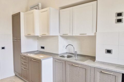 Lejlighed i Rapallo, Genoa, Rapallo - € 329.000 | Ref: V04 - foto 2
