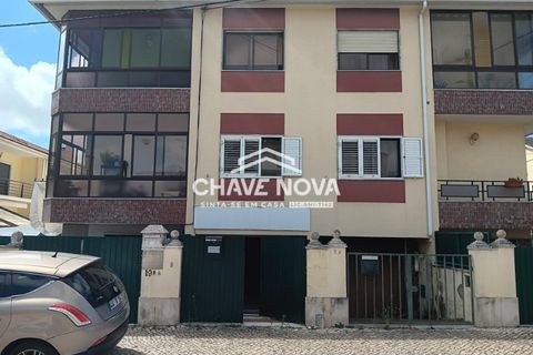 Erhvervsejendom i Corroios, Setubal, Corroios - € 135.000 | Ref: LXM/00377 - foto 1
