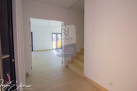 Villa a Samora Correia, Santarem, Samora Correia - € 380.000 | Ref: ID 01001034-42 - foto 4