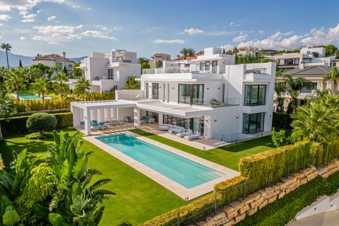 Villa i Benahavis, Malaga, Benahavis - € 4.750.000 | Ref: PANR-14447 - foto 1