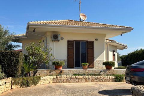 Villa i Modica, Ragusa, Modica - € 350.000 | Ref: 11290 - foto 1