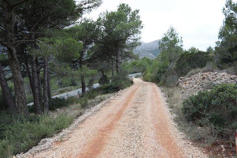 Helårsgrund i Jalon, Alicante, Jalon - € 149.000 | Ref: SLV9-8219L - foto 1