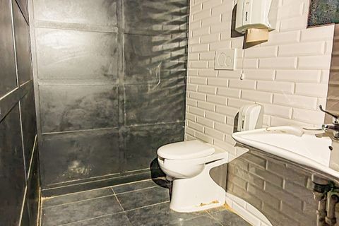 Erhvervsejendom i Florence, Florence, Florence - € 380.000 | Ref: a23232 - foto 4