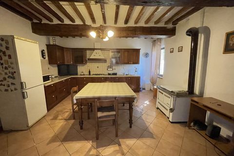 Landejendom i Suzzara, Mantua, Suzzara - € 260.000 | Ref: 2327 - foto 8