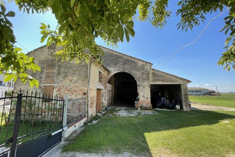 Landejendom i Suzzara, Mantua, Suzzara - € 260.000 | Ref: 2327 - foto 19
