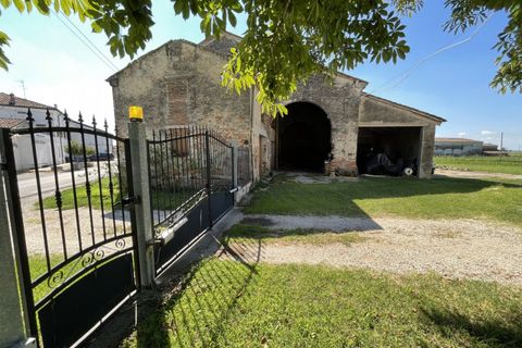 Landejendom i Suzzara, Mantua, Suzzara - € 260.000 | Ref: 2327 - foto 20