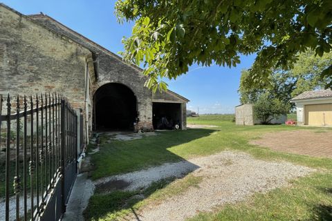 Landejendom i Suzzara, Mantua, Suzzara - € 260.000 | Ref: 2327 - foto 21