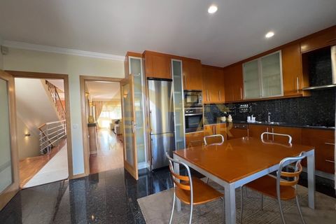 Villa i Vila do Conde, Porto, Vila do Conde - € 750.000 | Ref: RL-750-3219 - foto 2