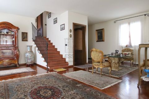 Villa i Lucca, Lucca, Lucca - € 495.000 | Ref: IA03716 - foto 5